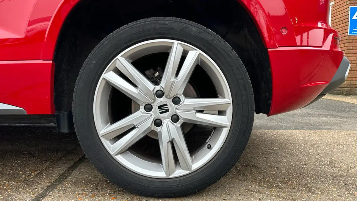 2021-seat-ateca-20tdi-fr-suv-dsg-big-14