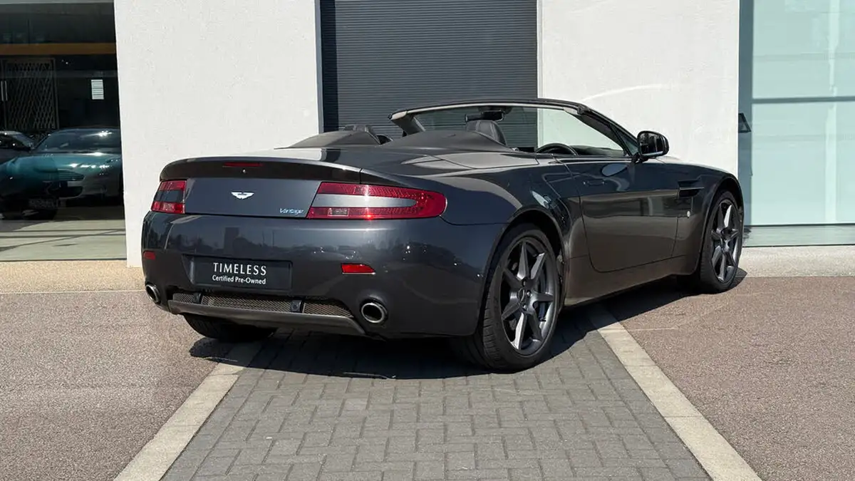 2012-aston-martin-vantage-47-roadster-convertible-sportshift-big-16