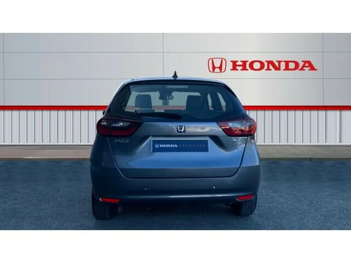 2022-honda-jazz-15-i-mmd-sr-109ps-big-6