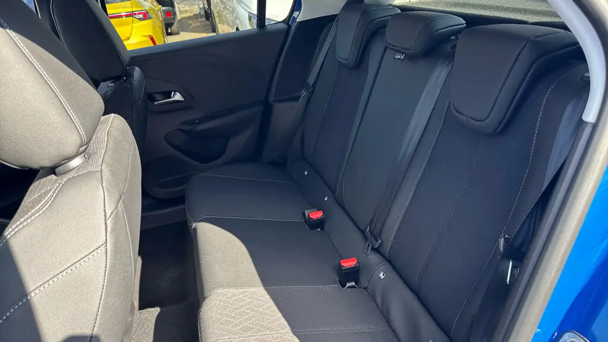 2022-vauxhall-corsa-12-turbo-elite-edition-auto-big-31