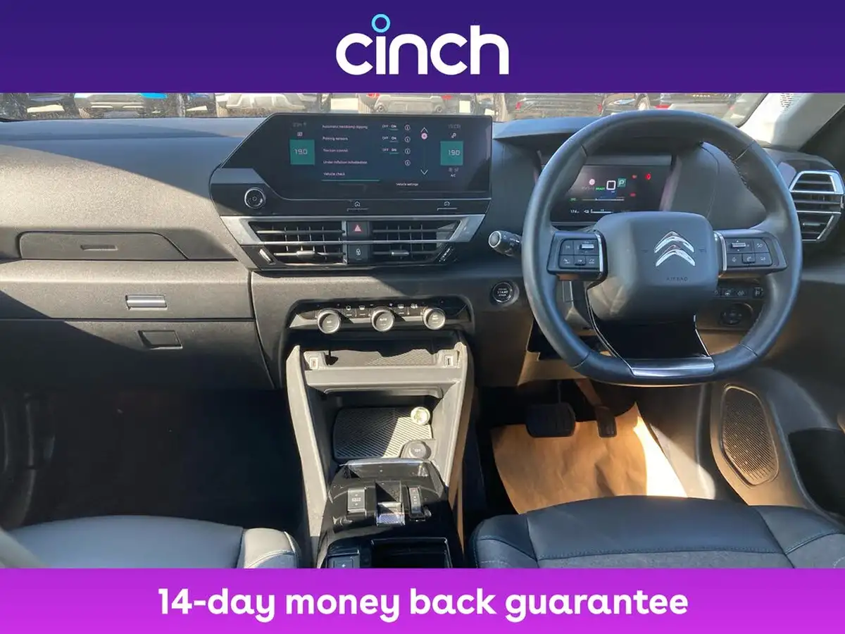 2022-citroen-c4-e-shine-big-10
