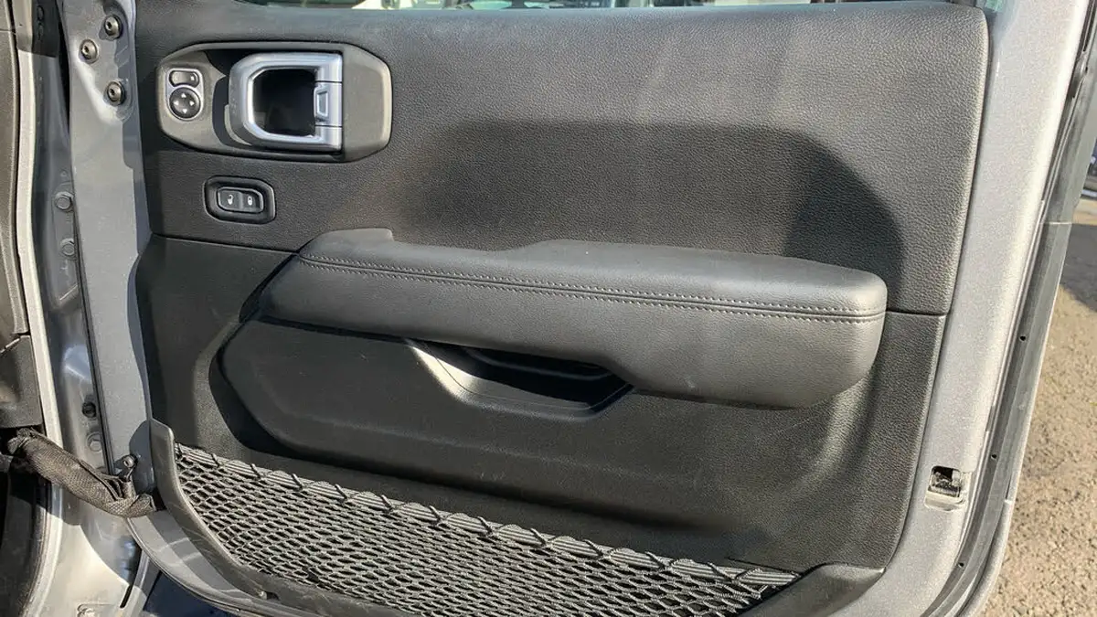 2021-jeep-wrangler-20-gme-night-eagle-big-21