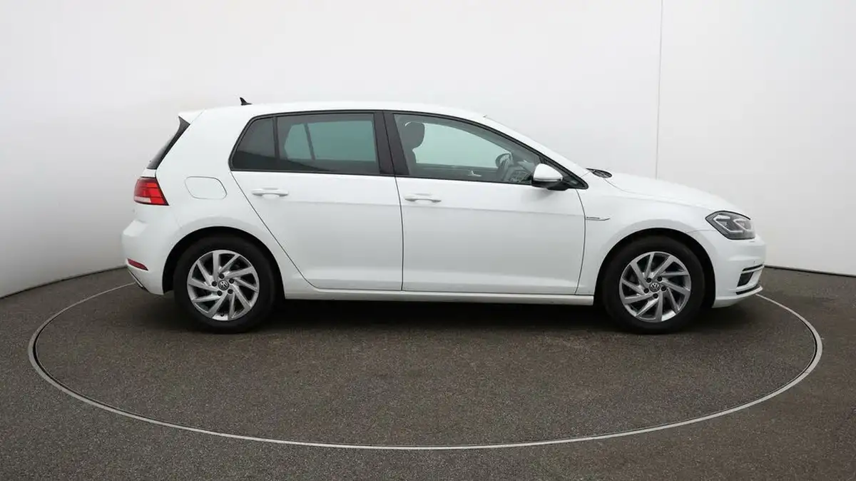 2020-volkswagen-golf-15-tsi-match-edition-130ps-hatchback-big-43