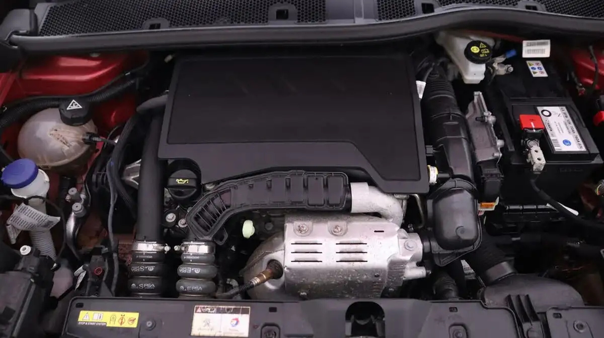 2023-peugeot-2008-suv-12-puretech-allure-premium-130bhp-big-19