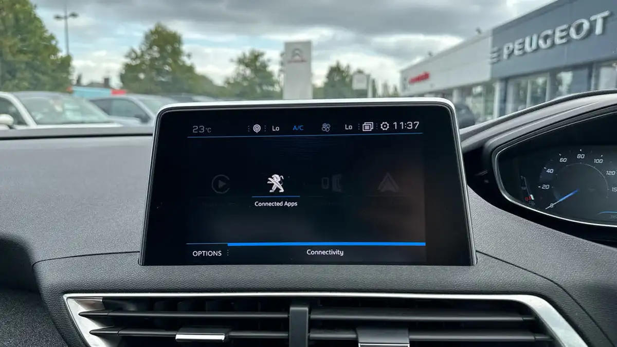 2018-peugeot-3008-suv-15-bluehdi-allure-big-30