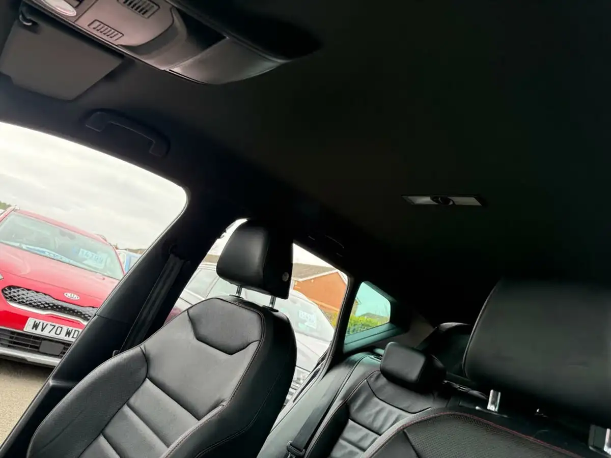 2020-seat-ateca-20-tsi-fr-black-edition-big-34