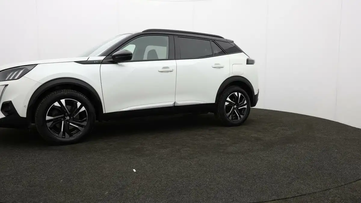 2021-peugeot-2008-suv-e-gt-big-55
