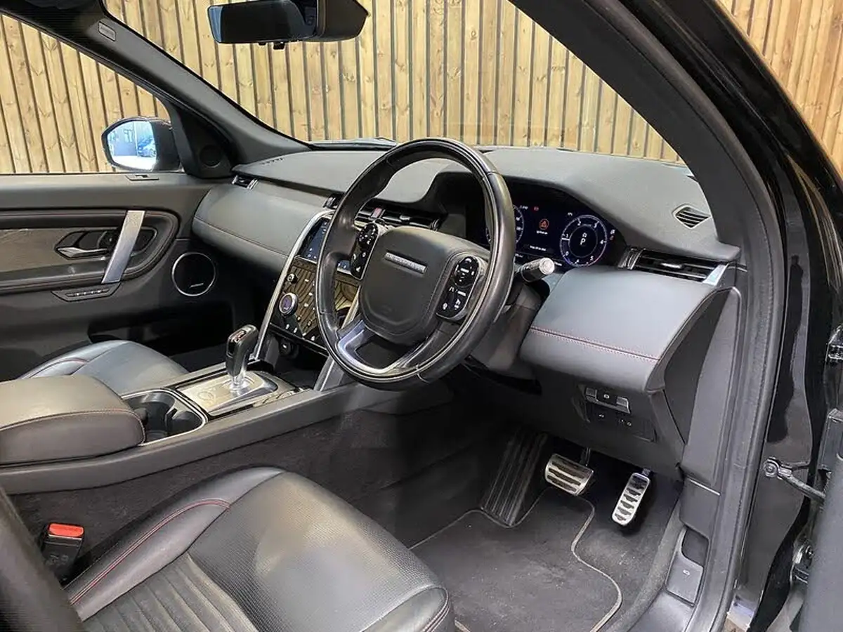 2020-land-rover-discovery-sport-20-d180-r-dynamic-hse-big-18