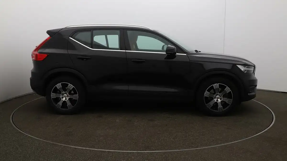 2020-volvo-xc40-20-b4-inscription-awd-big-41