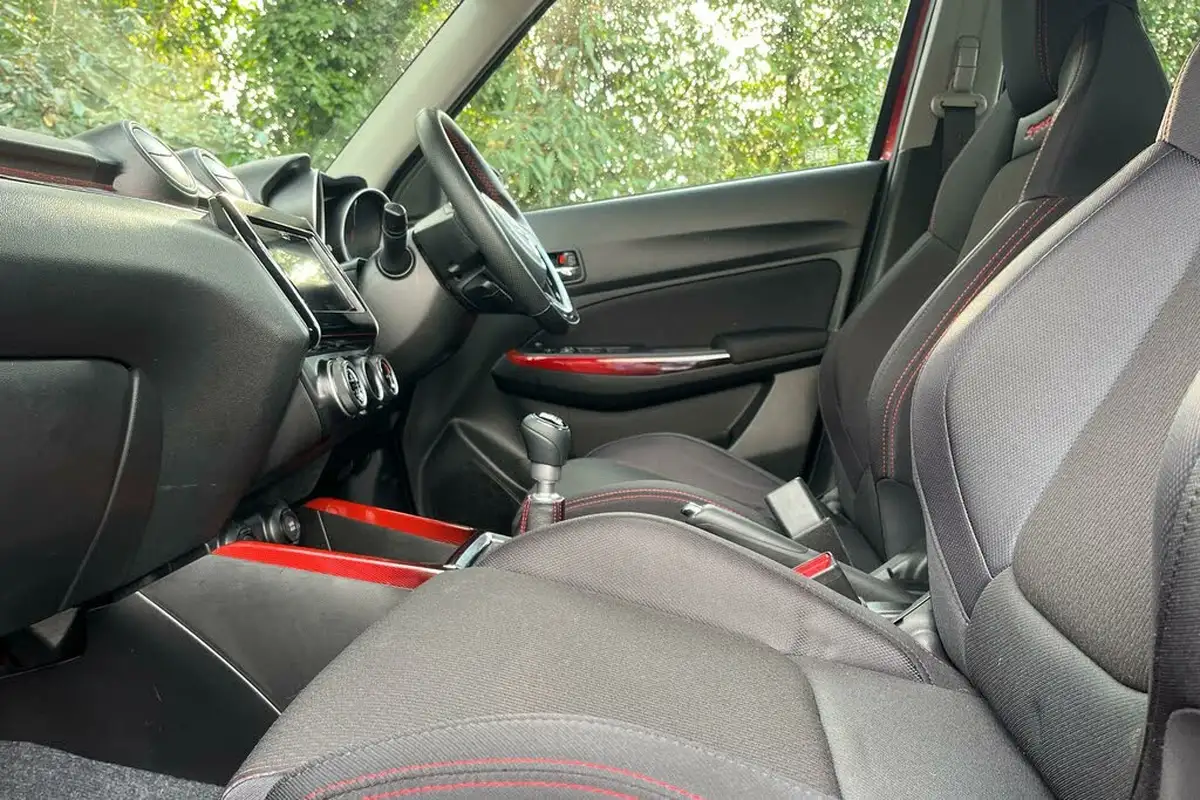 2021-suzuki-swift-14-boosterjet-sport-big-2