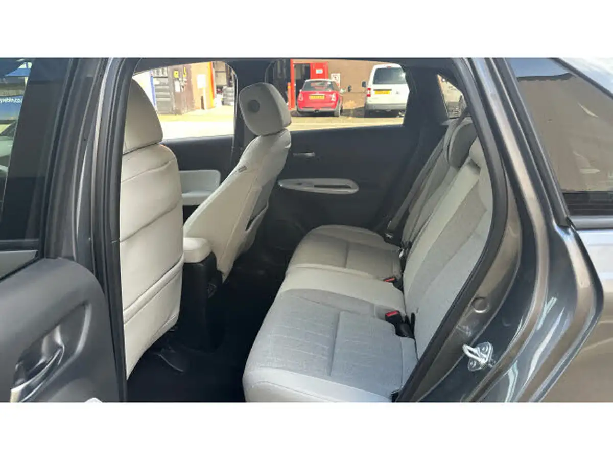 2021-honda-jazz-15-i-mmd-ex-107ps-big-15