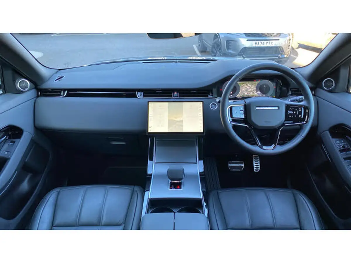 2024-land-rover-range-rover-evoque-15-p300e-dynamic-se-big-8