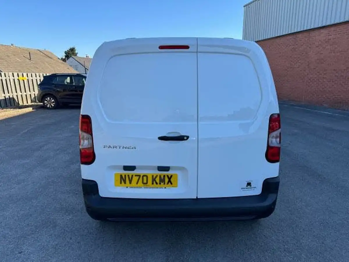 2021-peugeot-partner-15-bluehdi-1000-professional-100ps-eu6dt-panel-big-6