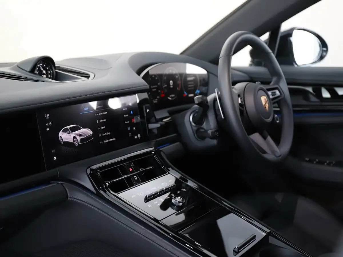 2024-porsche-panamera-30-4-353ps-hatchback-big-10