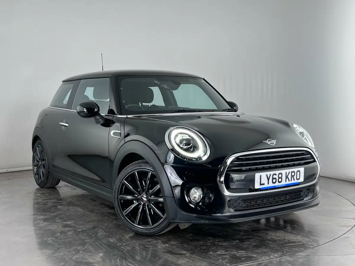 2018-mini-cooper-15-cooper-classic-ss-hatchback-3d-big-28