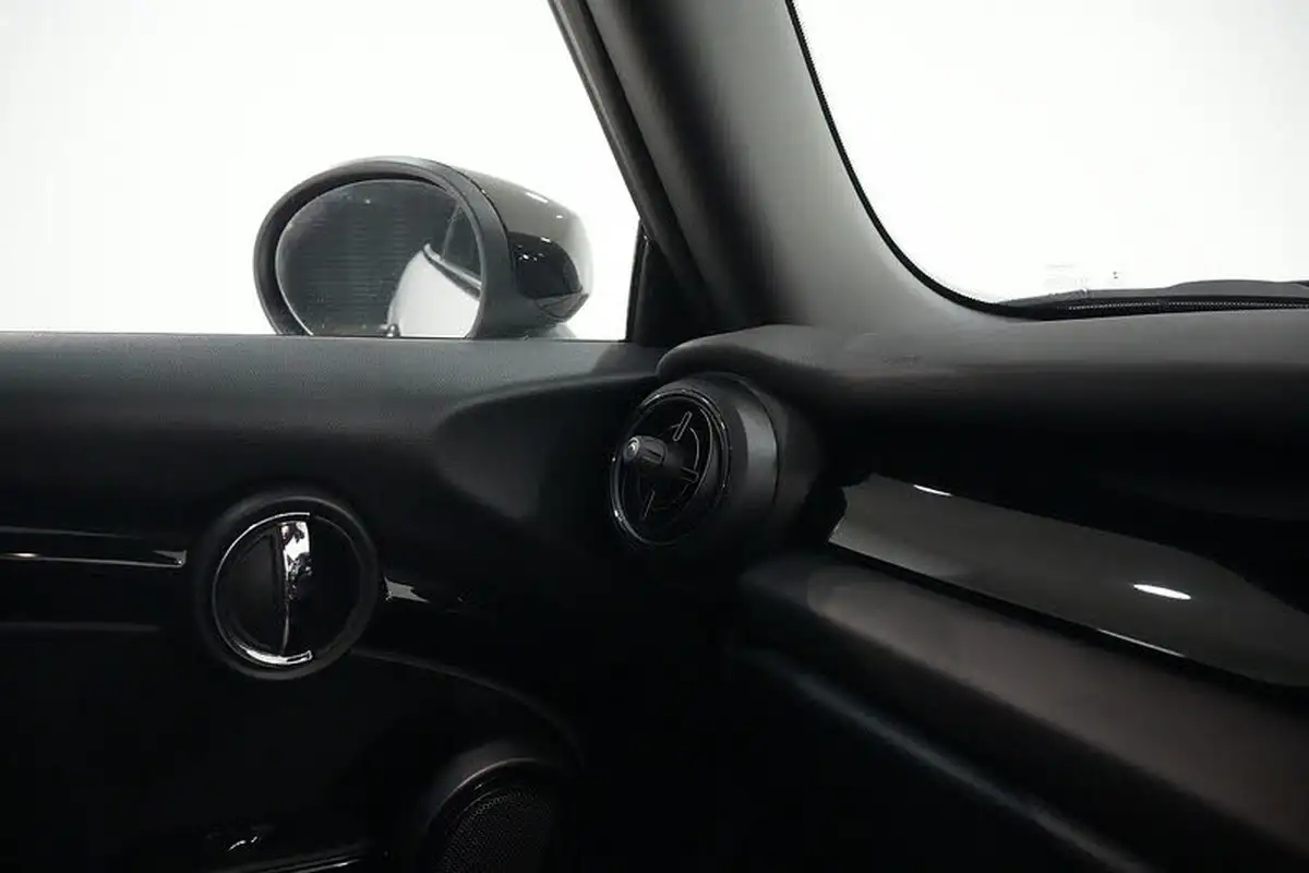2021-mini-cooper-e-cooper-s-2-big-14