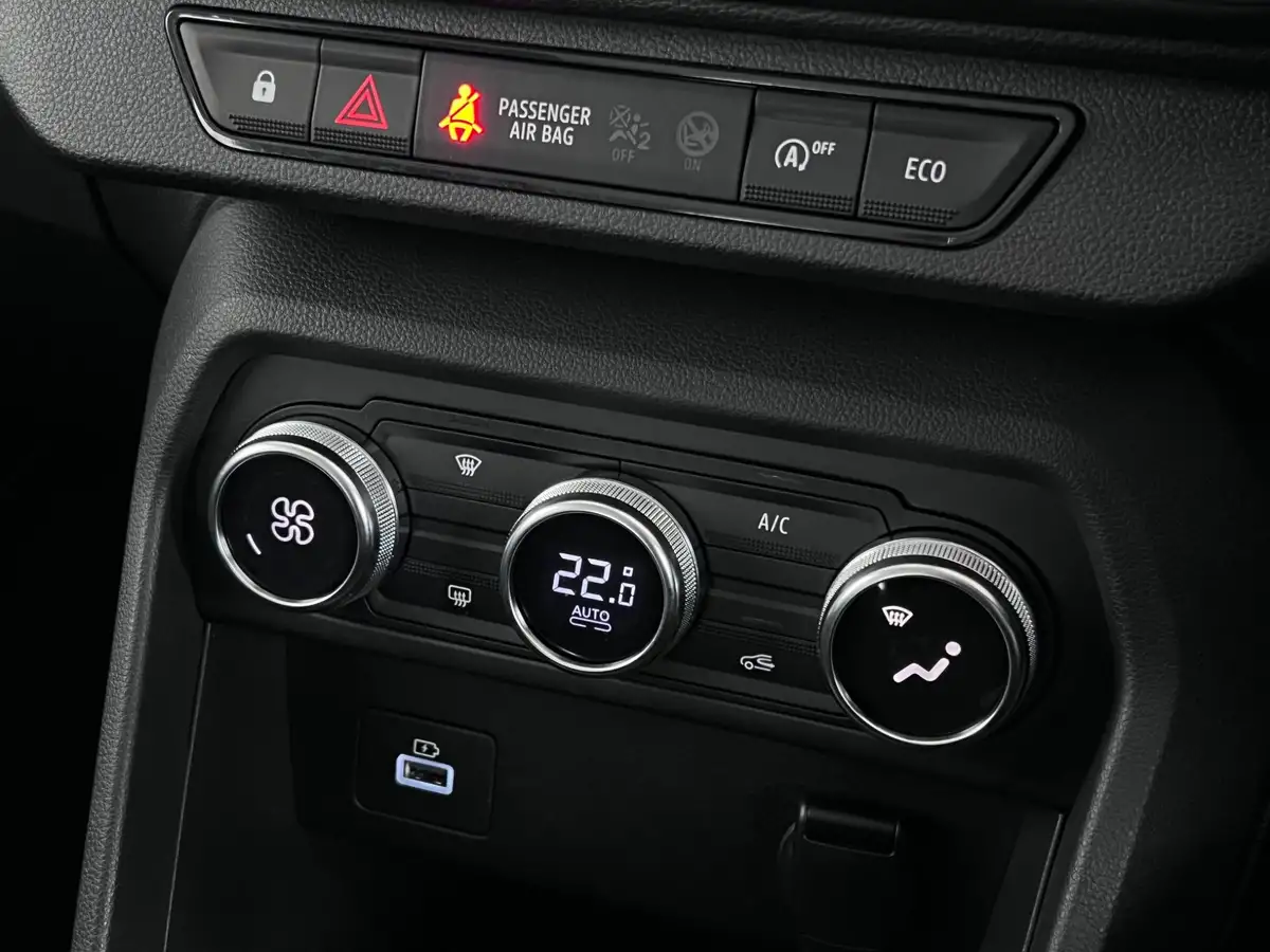 2022-dacia-sandero-stepway-10-tce-prestige-90bhp-big-30