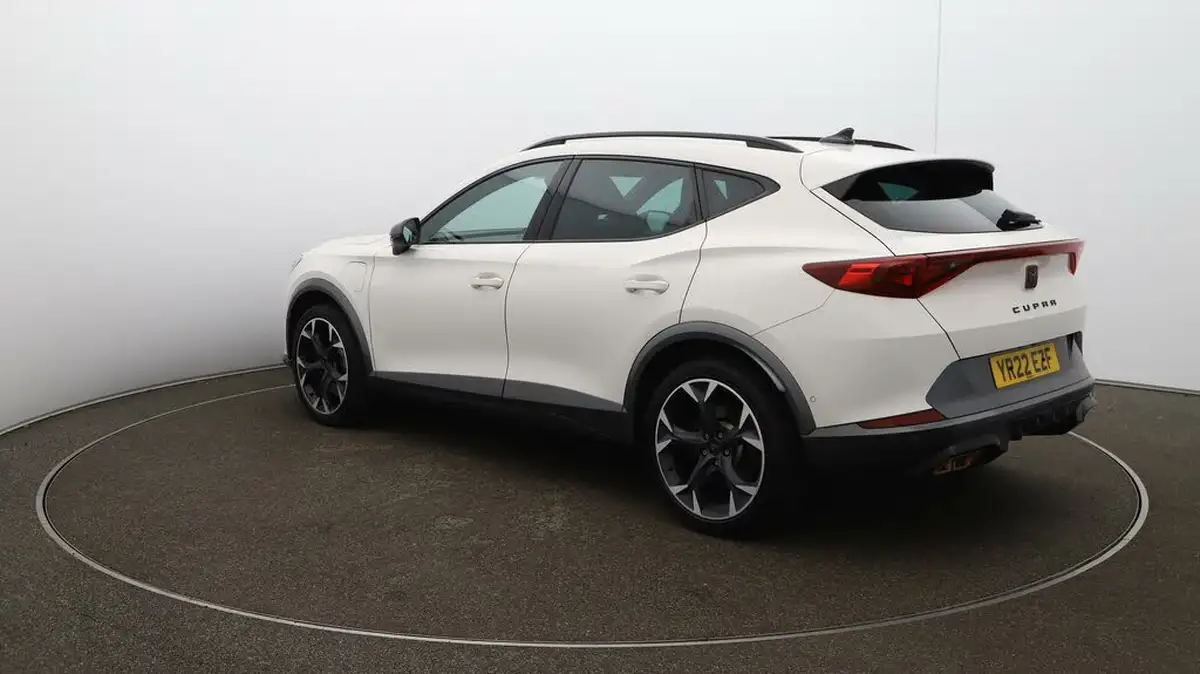 2022-cupra-formentor-14-e-hybrid-vz1-big-5
