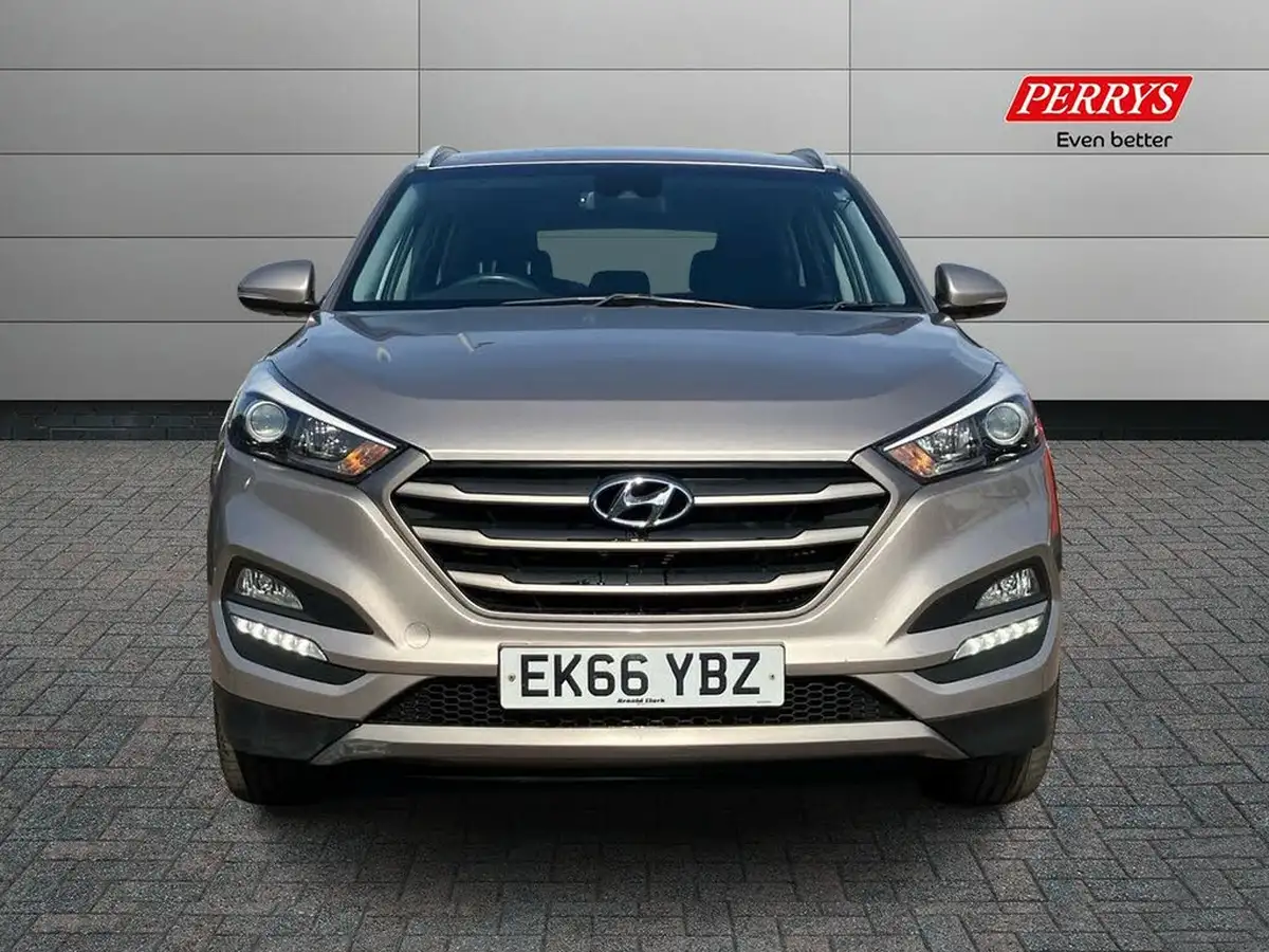 2016-hyundai-tucson-17crdi-blue-drive-se-116ps-big-3