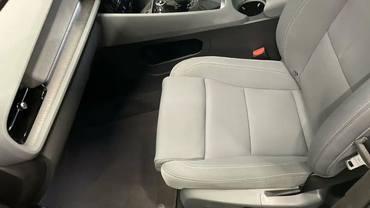 2021-polestar-polestar-2-e-ps2-165kw-standard-single-plus-hatchback-big-16