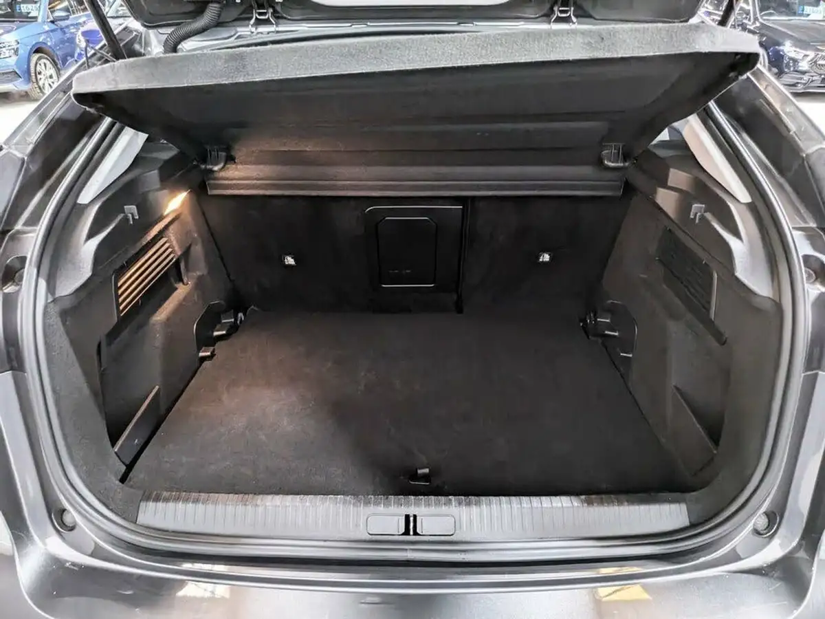 2023-citroen-c4-15bluehdi-shine-plus-big-28