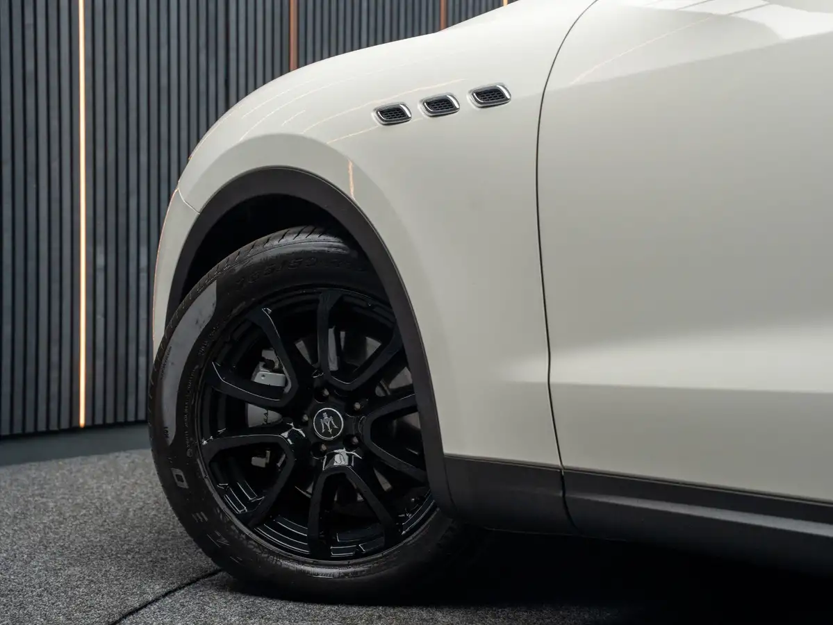 2021-maserati-levante-30-big-10