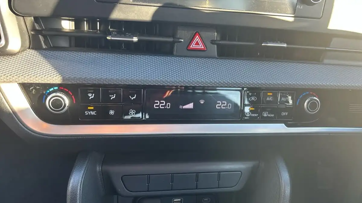 2022-kia-sportage-16-t-gdi-2-148bhp-1598cc-big-14