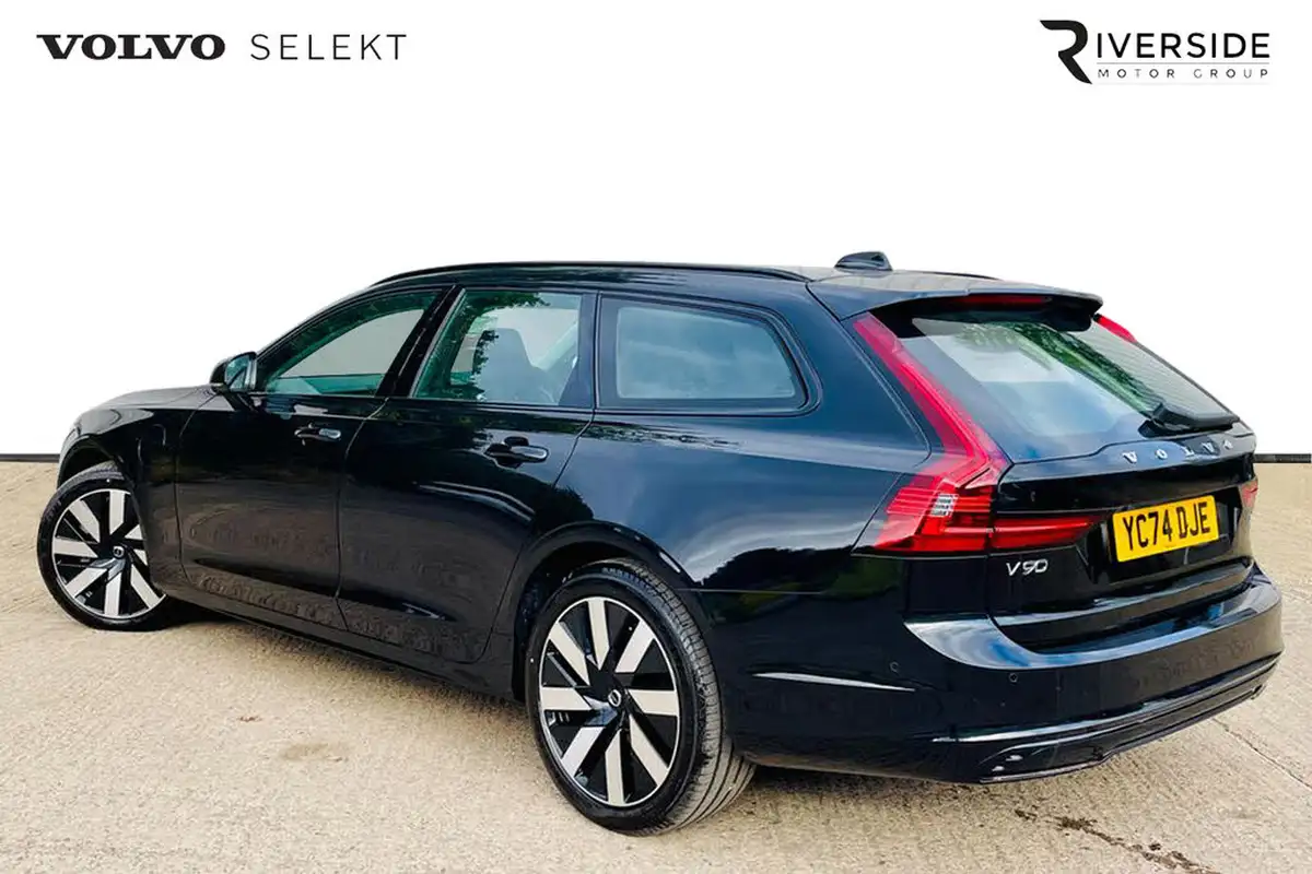 2024-volvo-v90-20-t6-plus-345bhp-dark-big-2