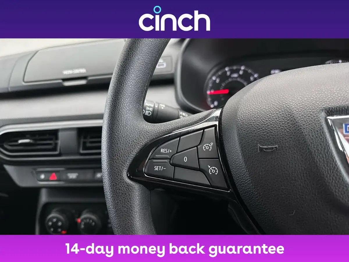 2021-dacia-sandero-10-sce-essential-big-22