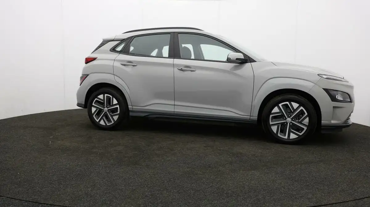2021-hyundai-kona-e-se-connect-big-33
