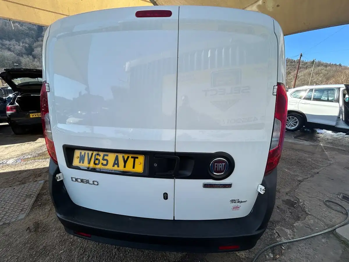 2015-fiat-doblo-cargo-13td-v-l1-refrigerated-van-big-4