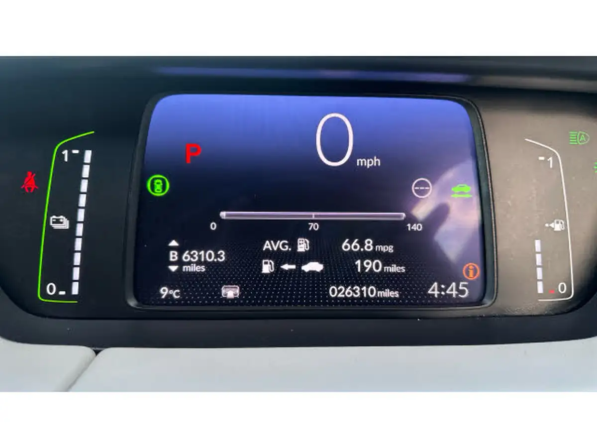 2022-honda-jazz-15-i-mmd-ex-107ps-big-39