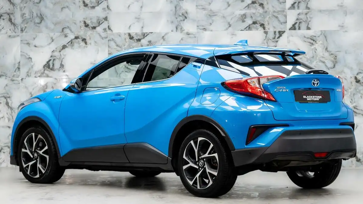 2018-toyota-c-hr-18-vvt-i-design-big-12