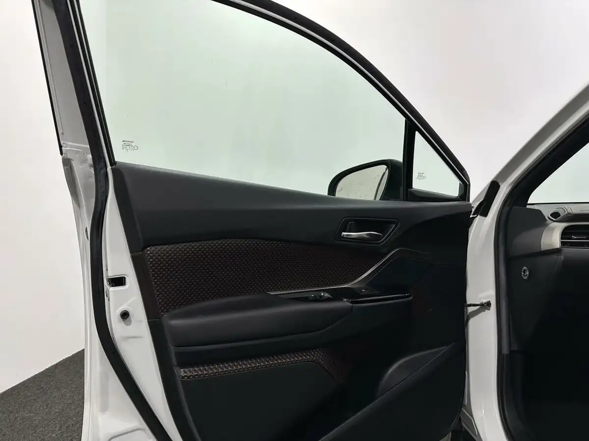 2017-toyota-c-hr-18-vvt-i-excel-big-34