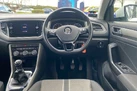 2020-volkswagen-t-roc-10-tsi-se-115ps-small-42