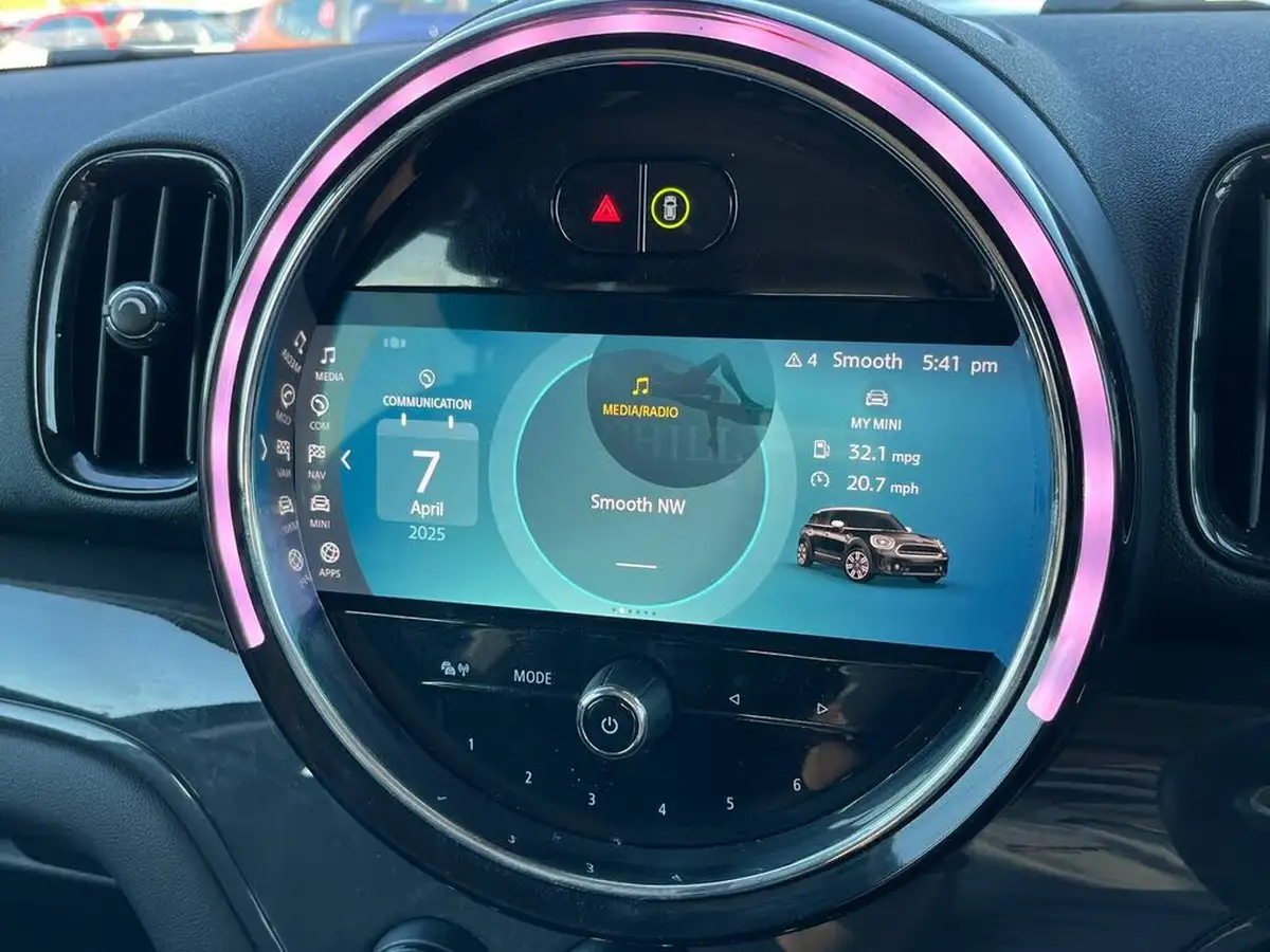 2021-mini-countryman-15-cooper-classic-big-23