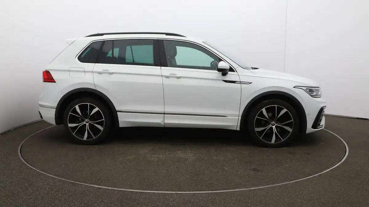 2022-volkswagen-tiguan-15-tsi-r-line-big-41