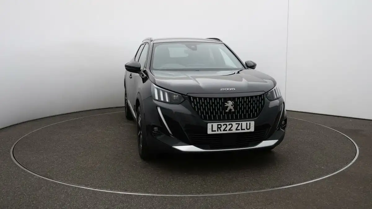 2022-peugeot-2008-suv-12-puretech-gt-eat8-big-36