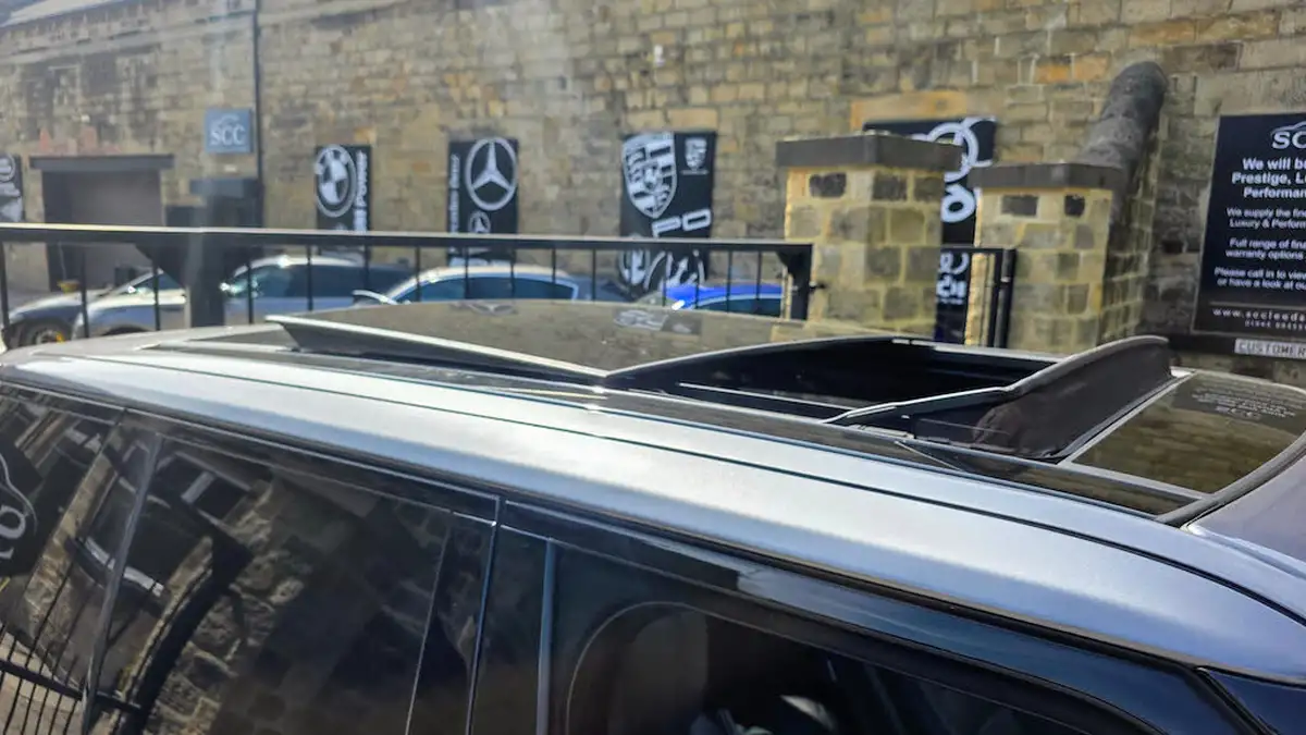 2020-land-rover-range-rover-30-p400-autobiography-big-4
