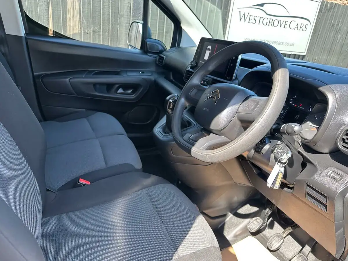 2019-citroen-berlingo-16bluehdi-650-enterprise-big-10