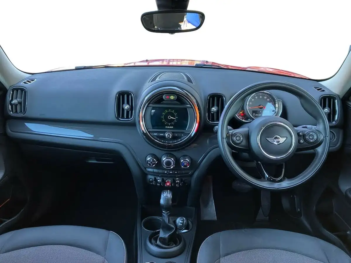 2017-mini-countryman-20td-cooper-d-ss-auto-big-8