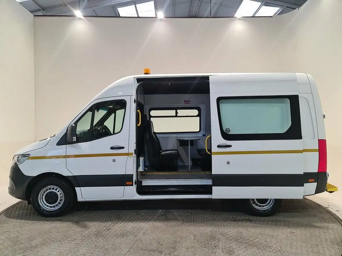 2021-mercedes-benz-sprinter-20cdi-315-l1h1-progressive-150pseu6dt-panel-rwd-eco-gear-360-big-4