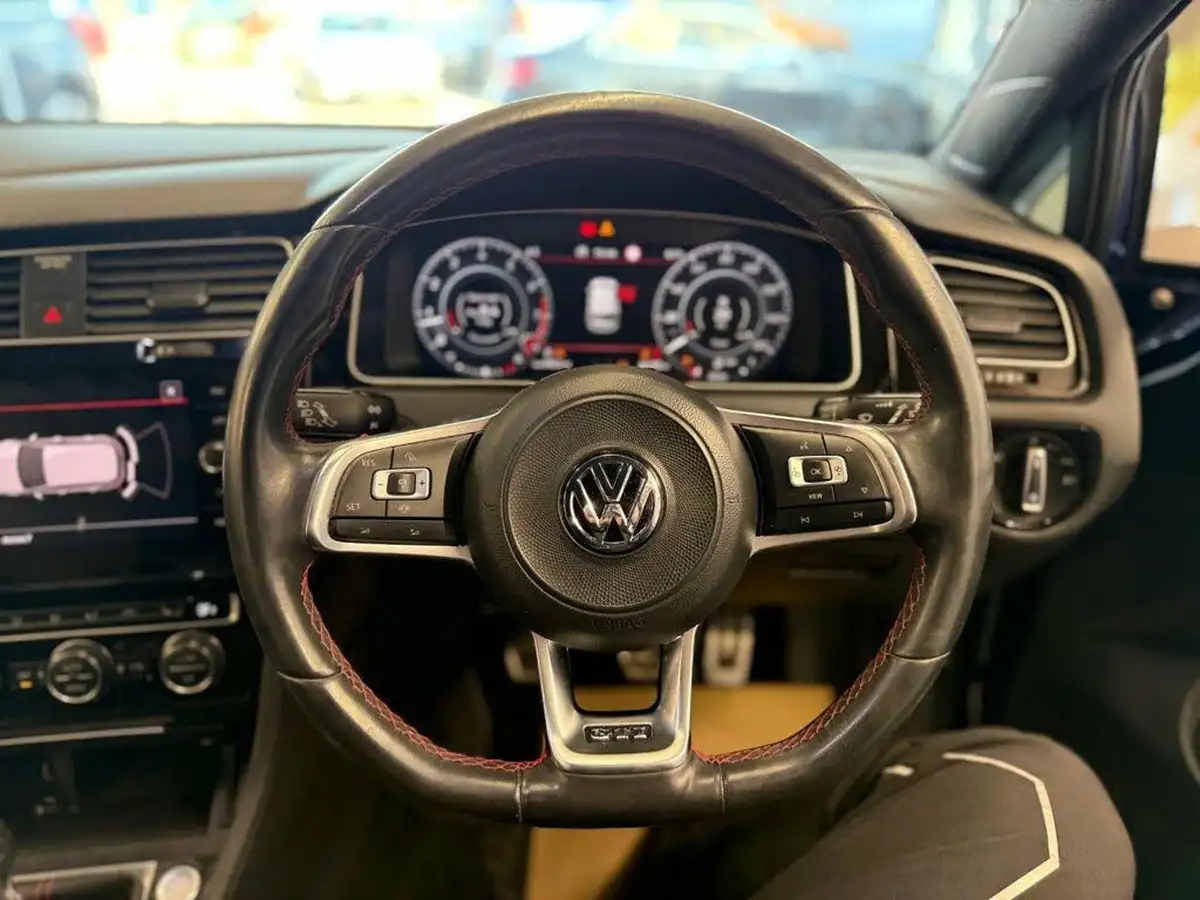 2019-volkswagen-golf-20-tsi-gti-performance-5d-big-37