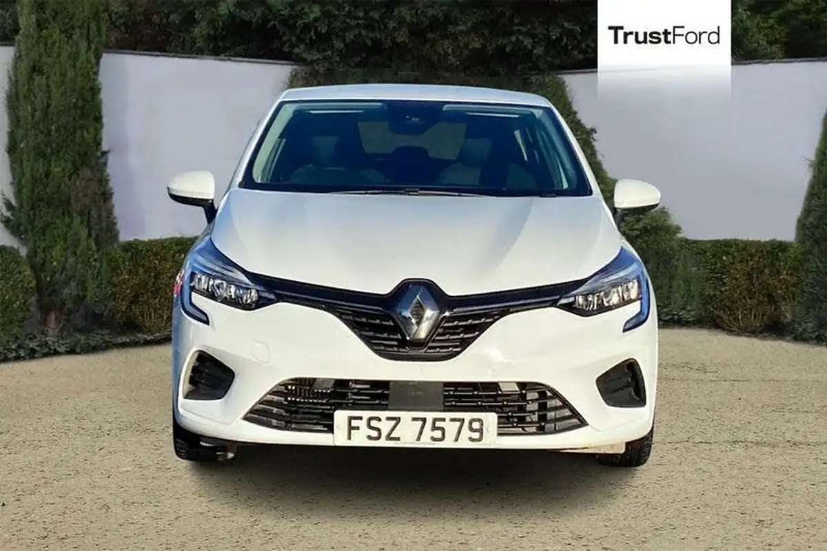 2022-renault-clio-10-tce-iconic-edition-big-5