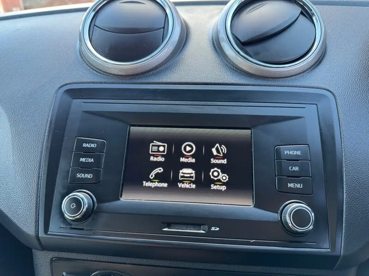 2015-seat-ibiza-12-tsi-fr-hatchback-5d-big-19