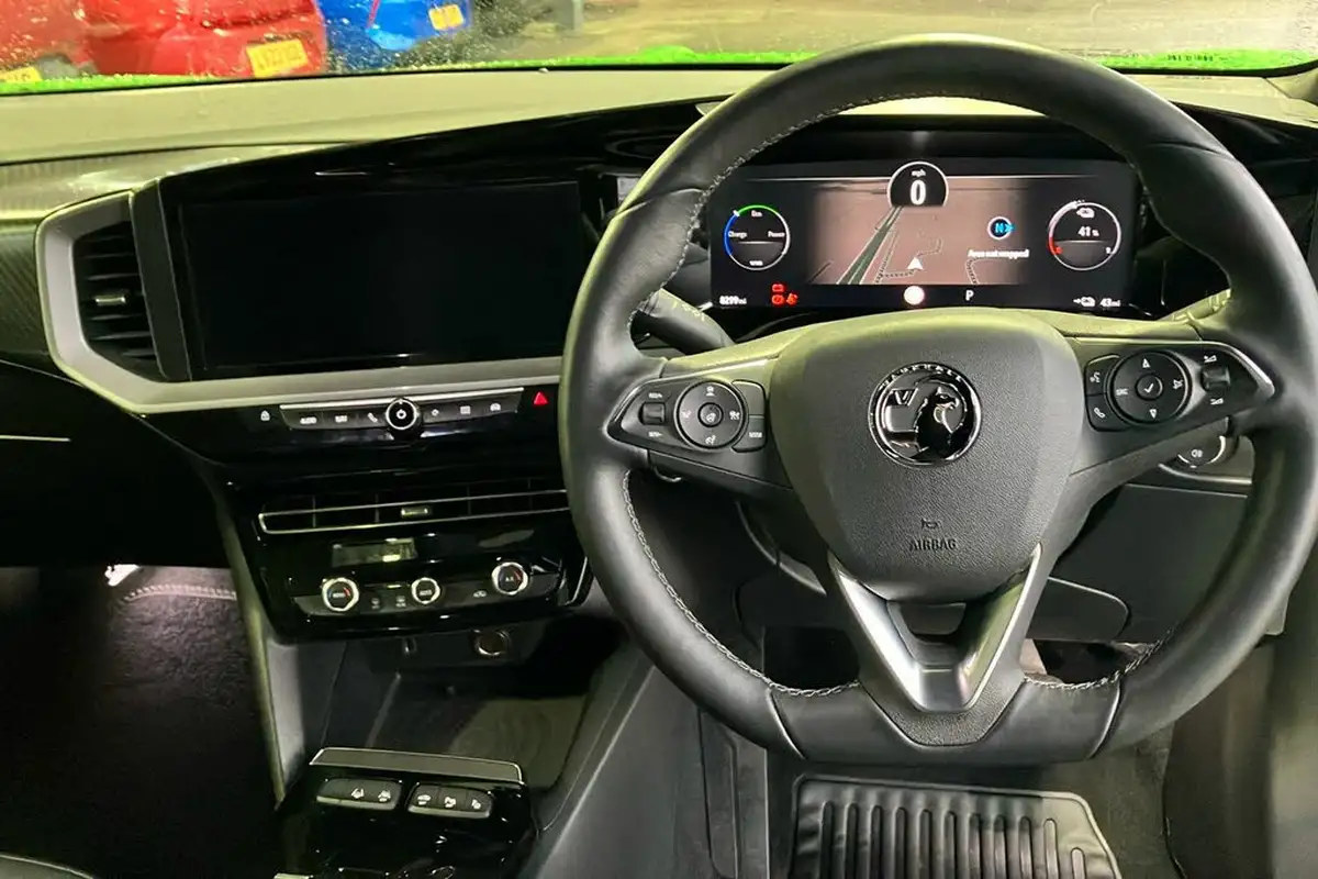 2023-vauxhall-mokka-e-ultimate-big-8
