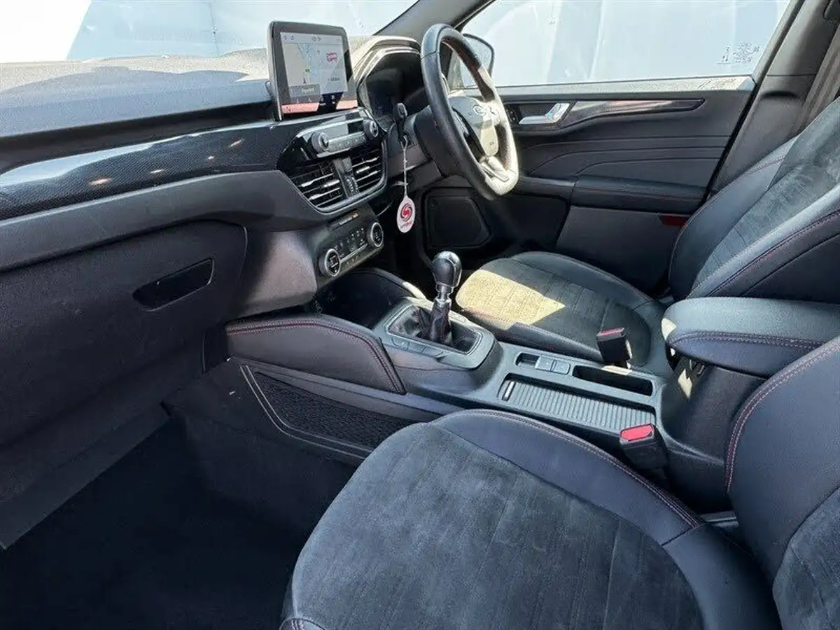 2022-ford-kuga-15t-st-line-edition-big-10