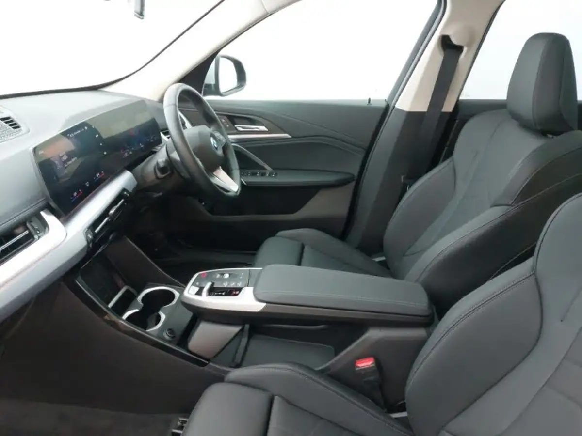 2023-bmw-x1-15-xdrive25e-xline-big-4
