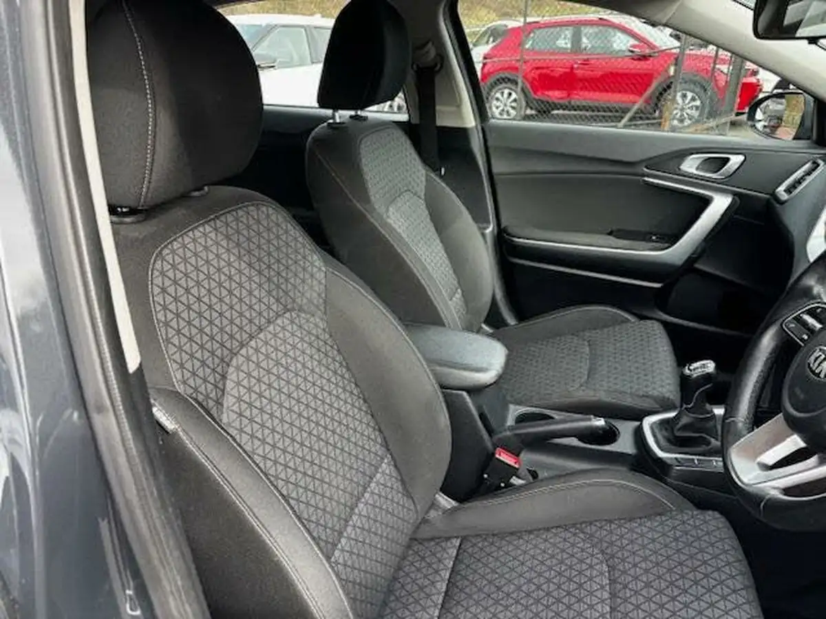 2021-kia-xceed-10-t-gdi-2-big-6