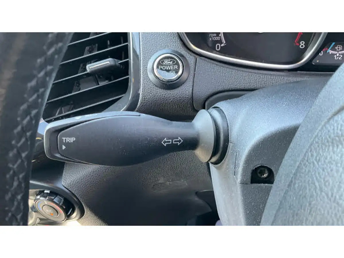 2017-ford-ecosport-10t-titanium-125ps-ss-big-29